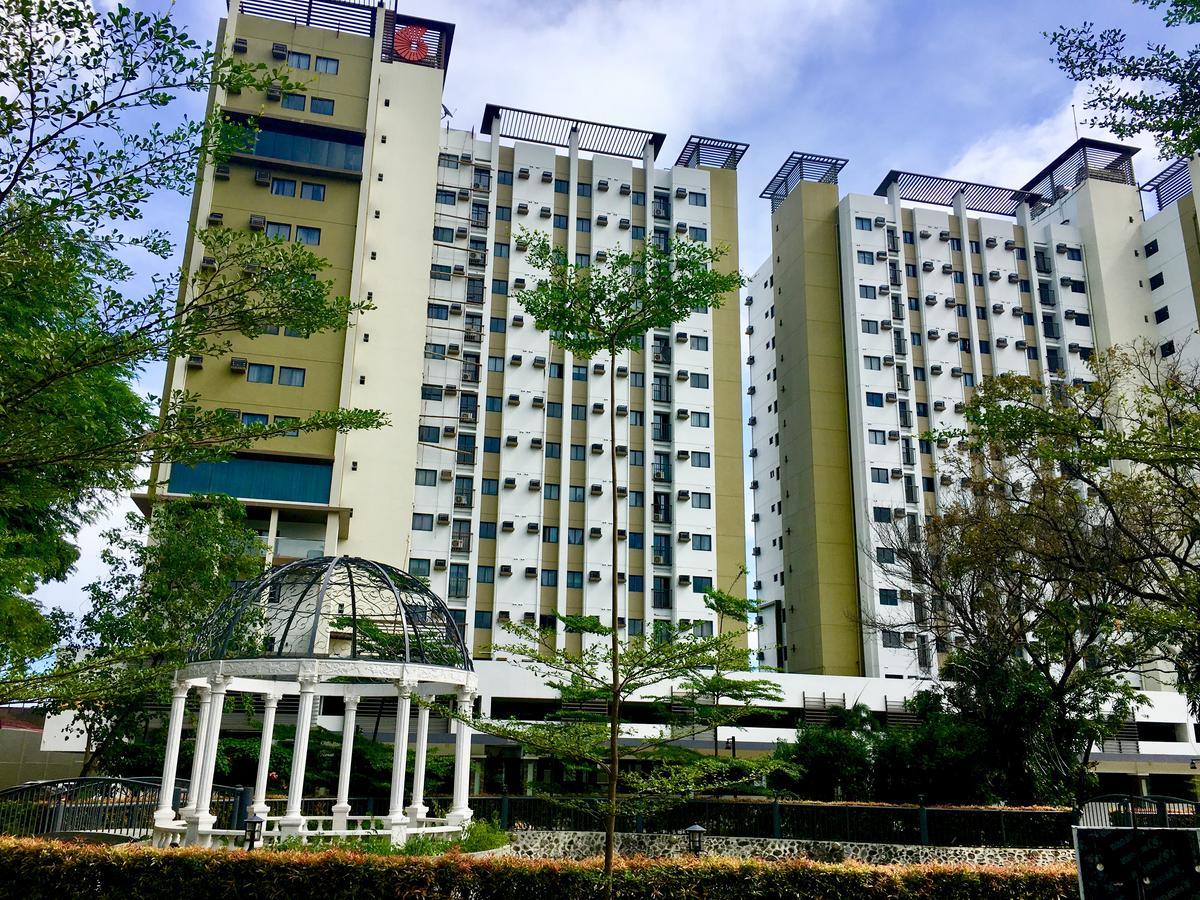 Grazie'S Studio Apartment At Grand Residences Cebu Close To It Park, Sm, Ayala, Hospitals, And Churches Exteriör bild